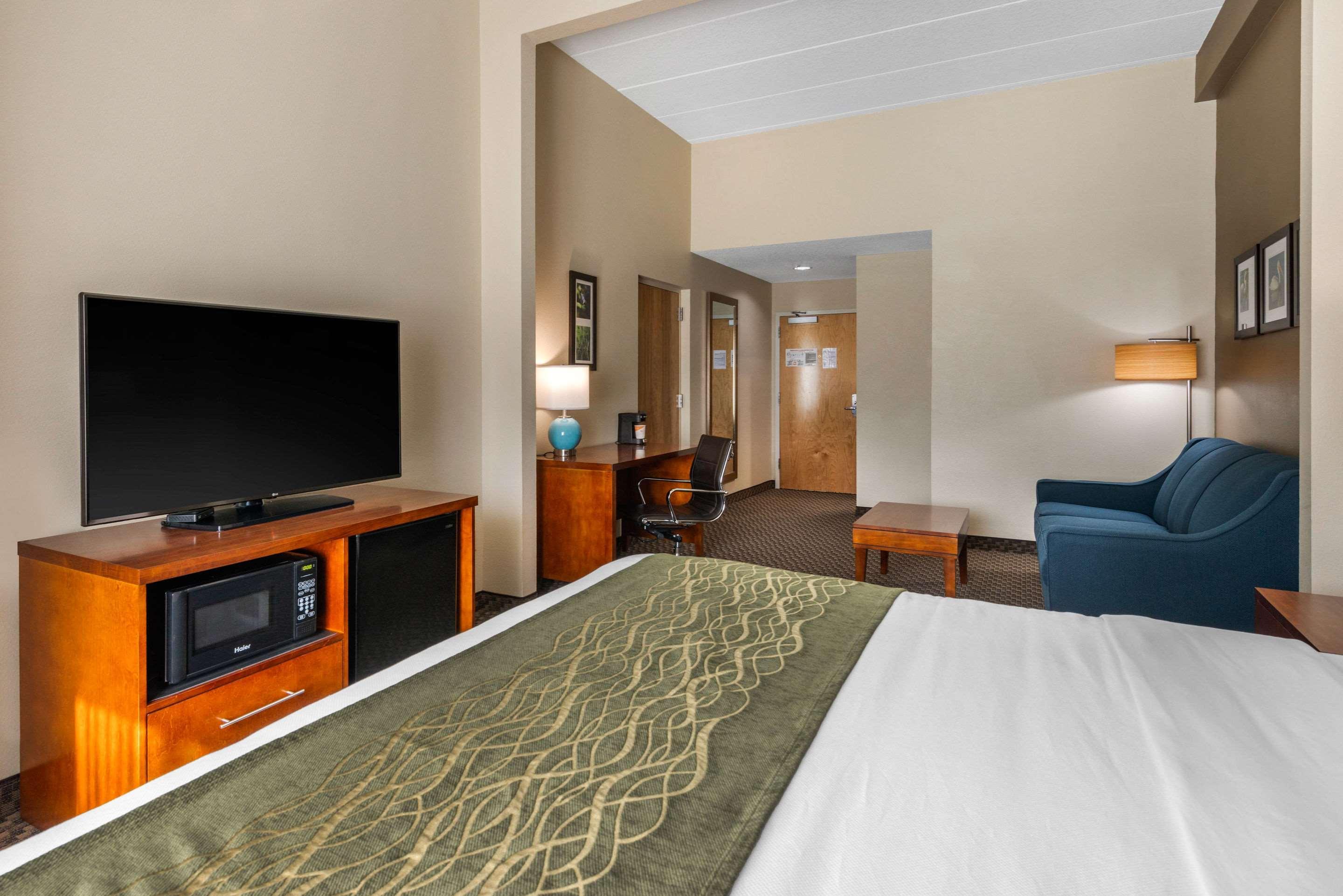 Comfort Inn & Suites Wildwood - The Villages Extérieur photo